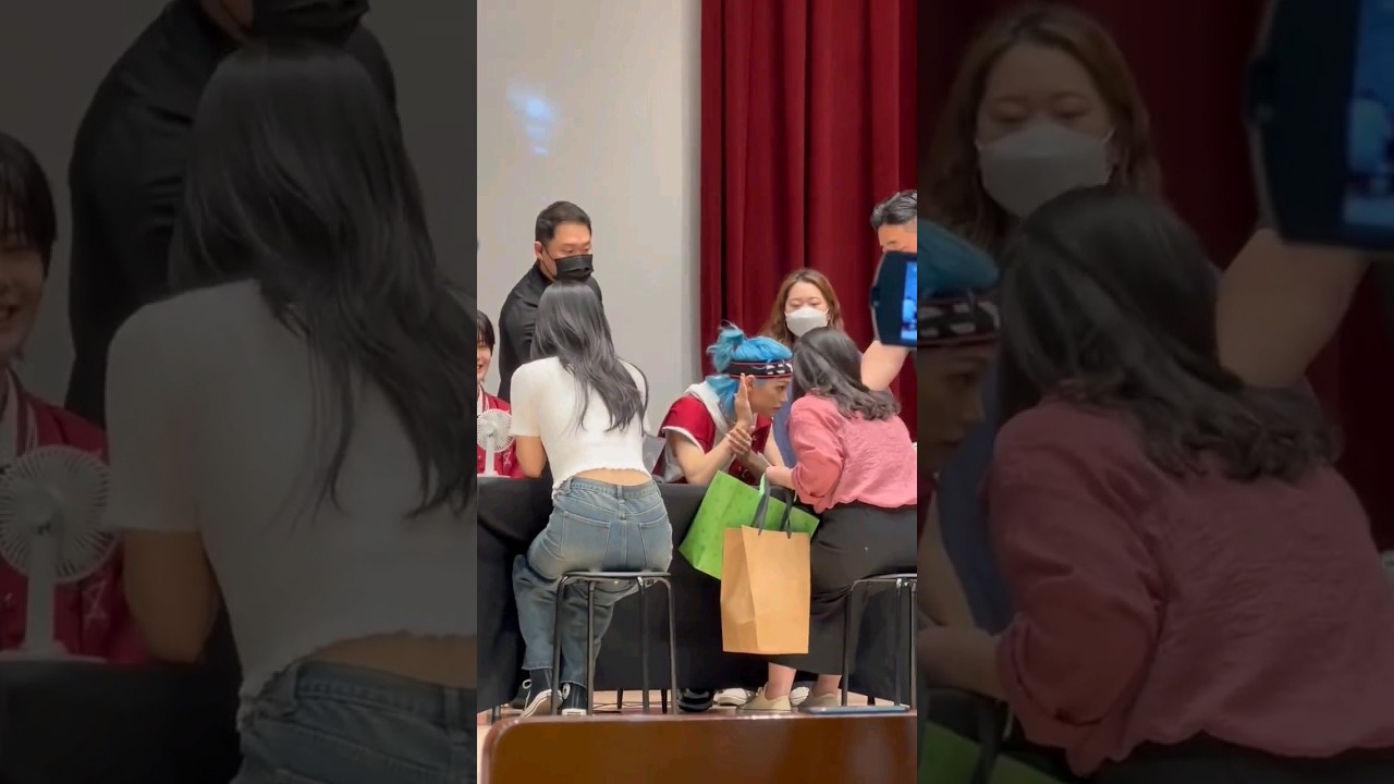 Stray Kids at today's fansign💫