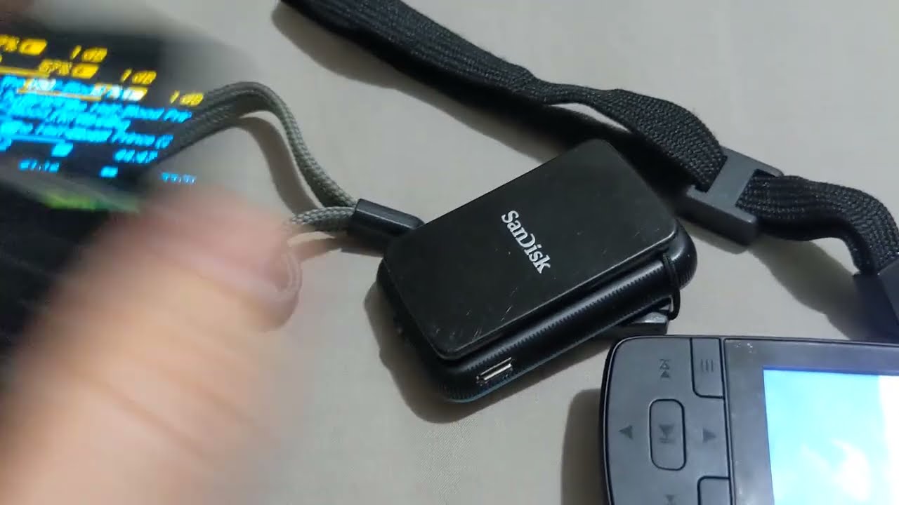 Yoton YM03 MP3 Player Review and Comparison to Sandisk Sansa Clip devices YM-03