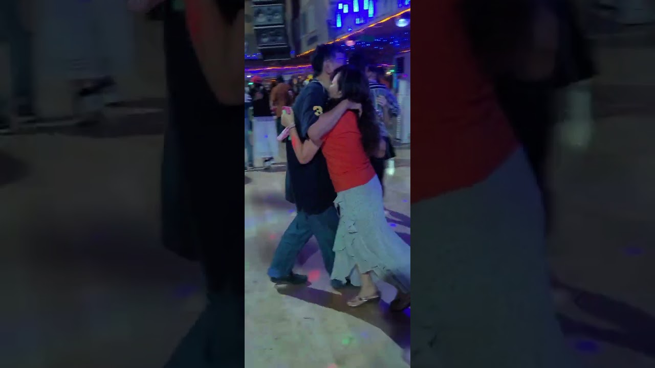 翅仔倫巴 slow嗆 現場原音多人錄影  請大家一起推廣舞姿優美的slow嗆。