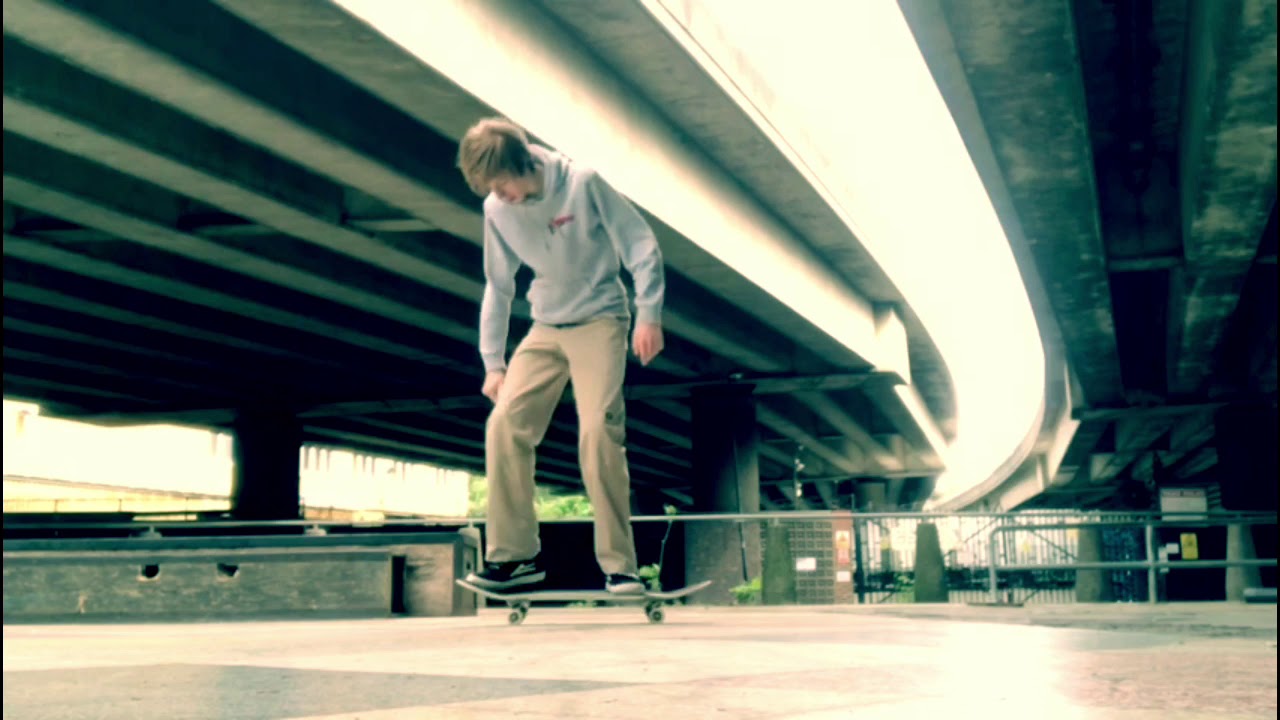 Skateboarding video of the week - 'Push it along!'
