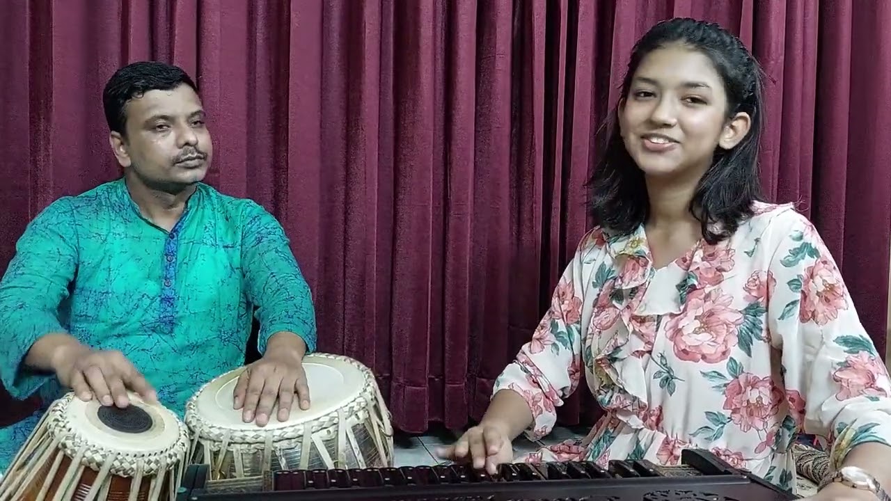 মনেরও রঙে রাঙাবো বনেরও ঘুম ভাঙাবো || Monero Ronge Rangabo || Aparna Ray ||  Singer: Salina Azad ||