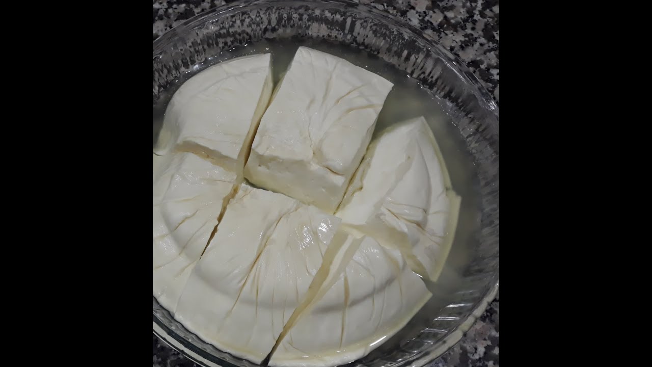 Pişmiş sütten köy Peyniri