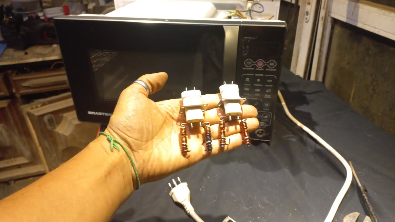 Como testar e trocar a tomada do magnetron do micro-ondas