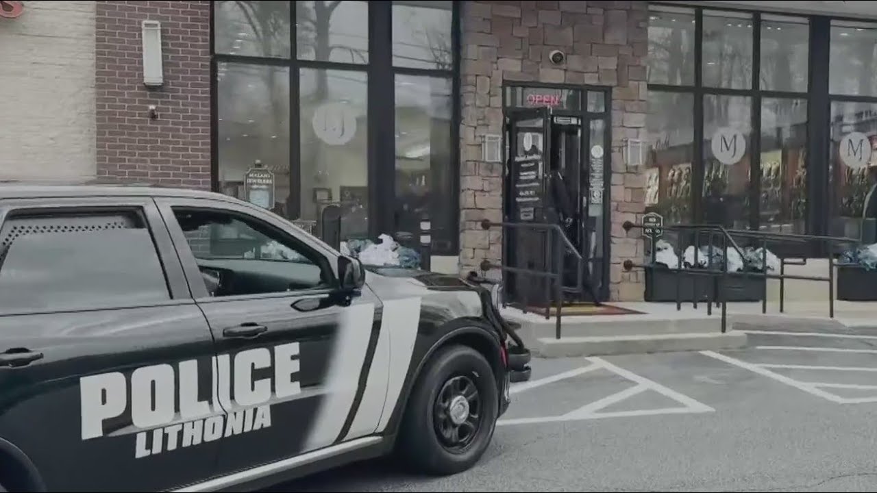 Federal and state authorities raid jewelry stores in multi-state $50 million gold bar scam