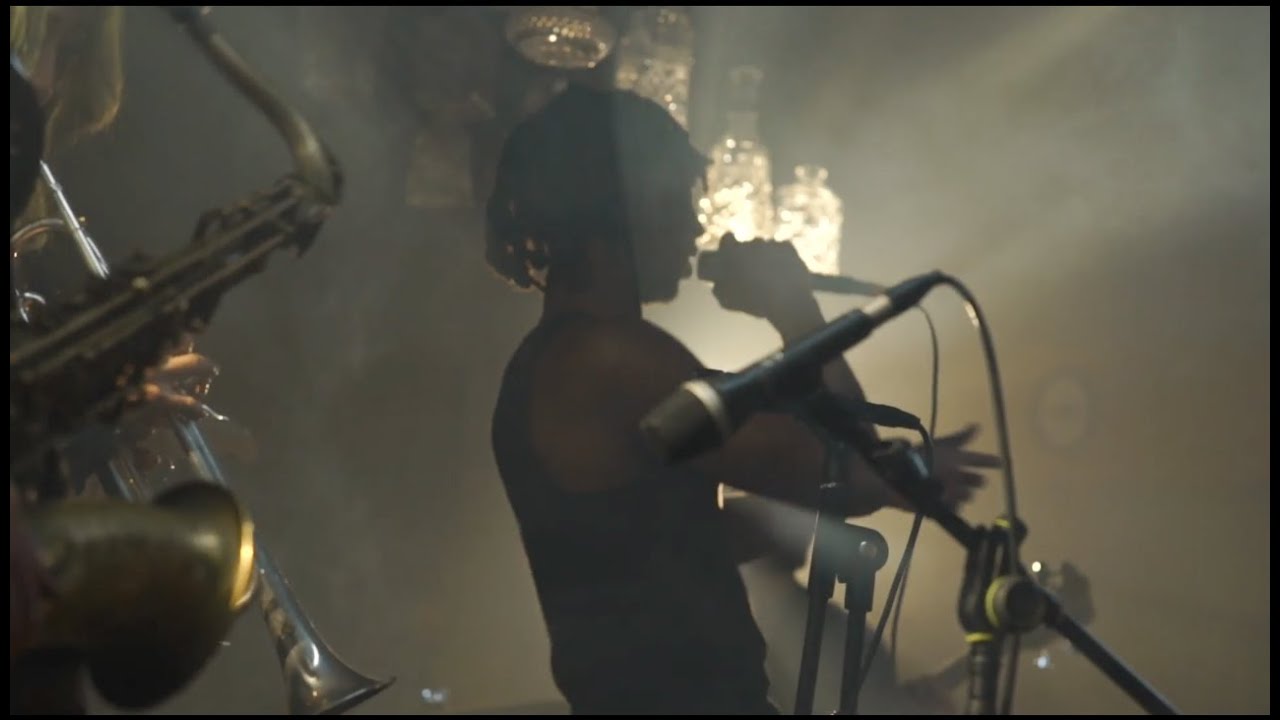 SK Simeon - Round Of Applause (feat. The 4'20' Sound Band) - Live @ The Work Pod