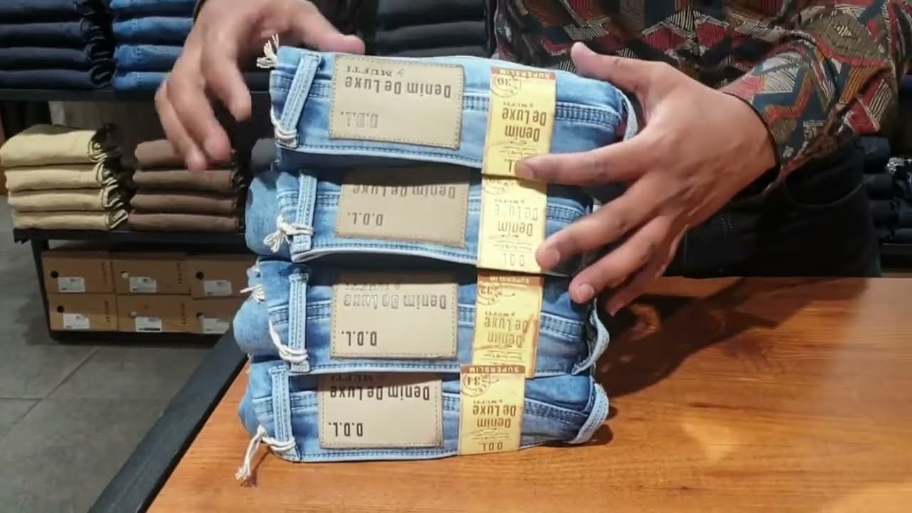 Amazing Jeans Folding Techniques 2021|| How to fold jeans || jeans folding tips and trick