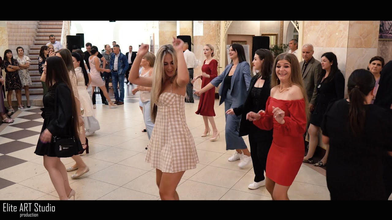 Dansul Meneaito la Nunta 2021!