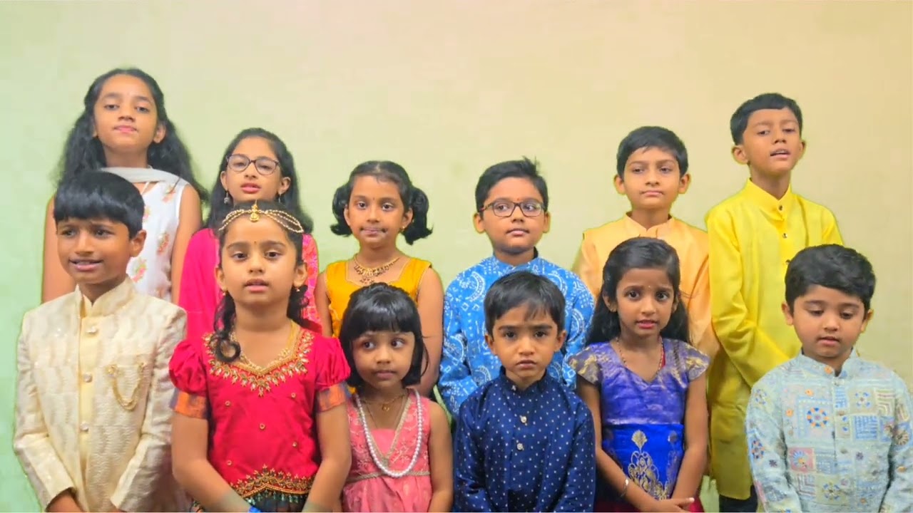 Kisi Ki Muskurahaton Pe Ho Nisaar | Group Song by Children | Sri Veena Vani Music School