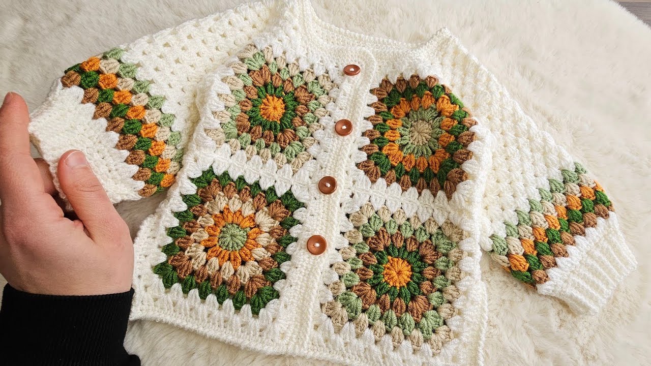 GRANNY SQUARE CARDİGAN PATTERNS⚘️ÇOK KOLAY HIRKA MODELİ🔔MOTİFLİ HIRKA MODELİ🌺how to make a cardigan