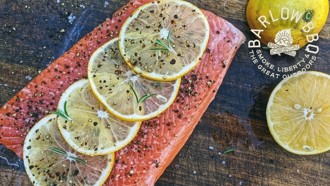QUICK & EASY Fish Fillet On the Charcoal Grill | Barlow BBQ 4K