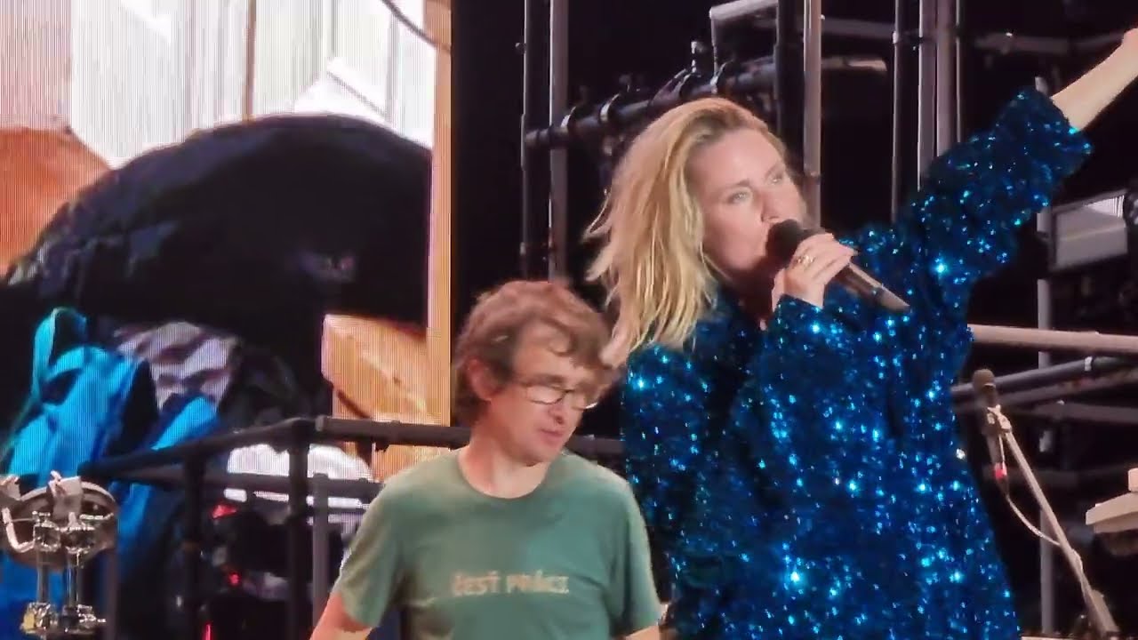Róisín Murphy - Golden Era (encore) live @INmusic Festival 2022 (Zagreb, Croatia)