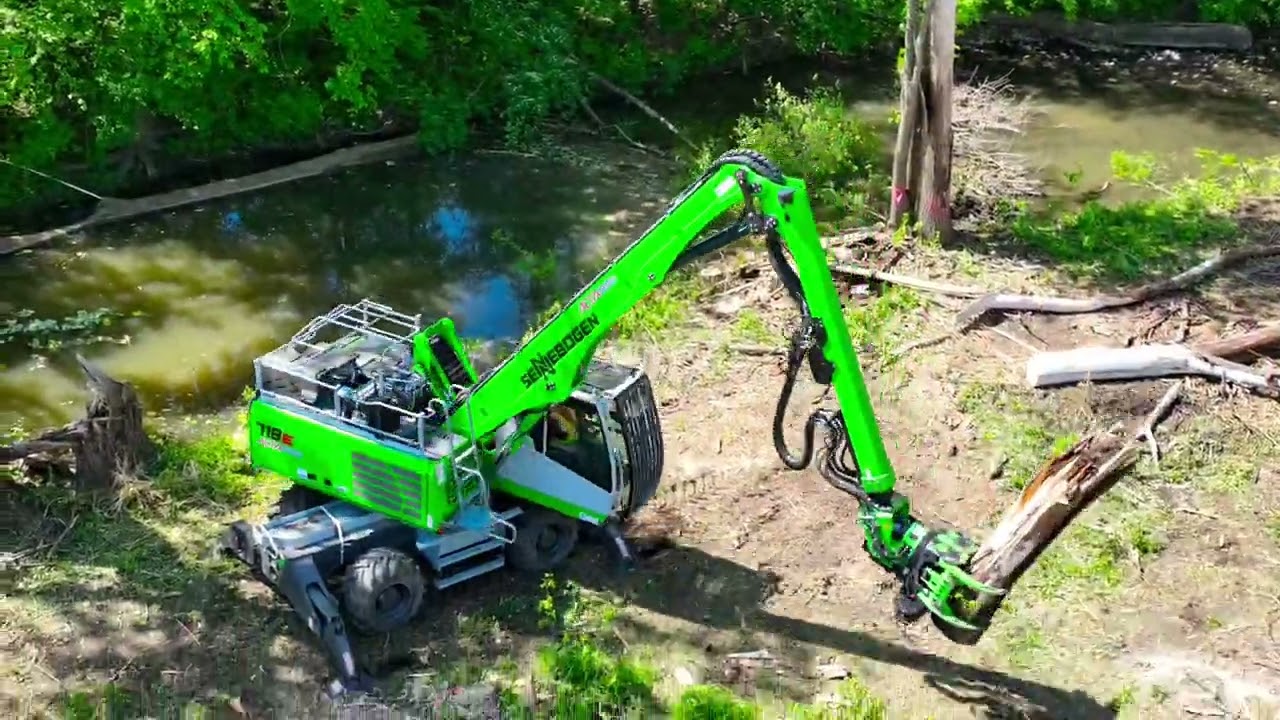 Sennebogen Tree Clearing
