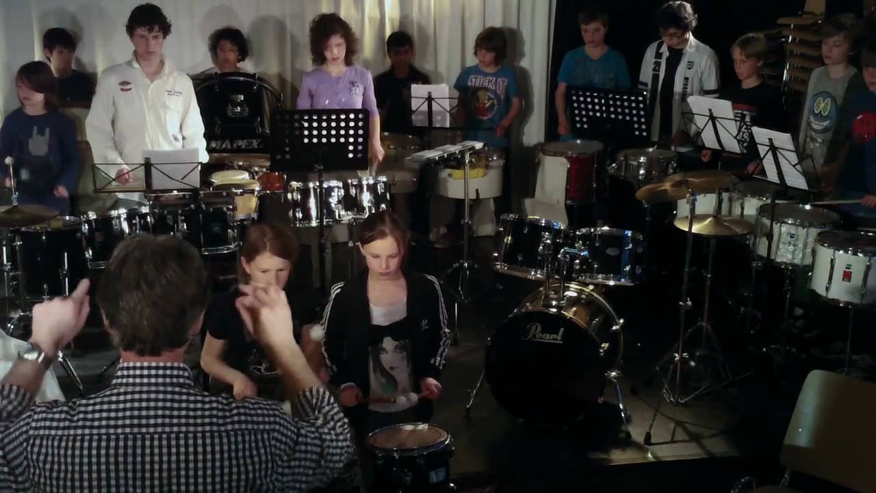Slagwerkensemble Muziekschool Diemen - The Riot / P. v.d. Heijden