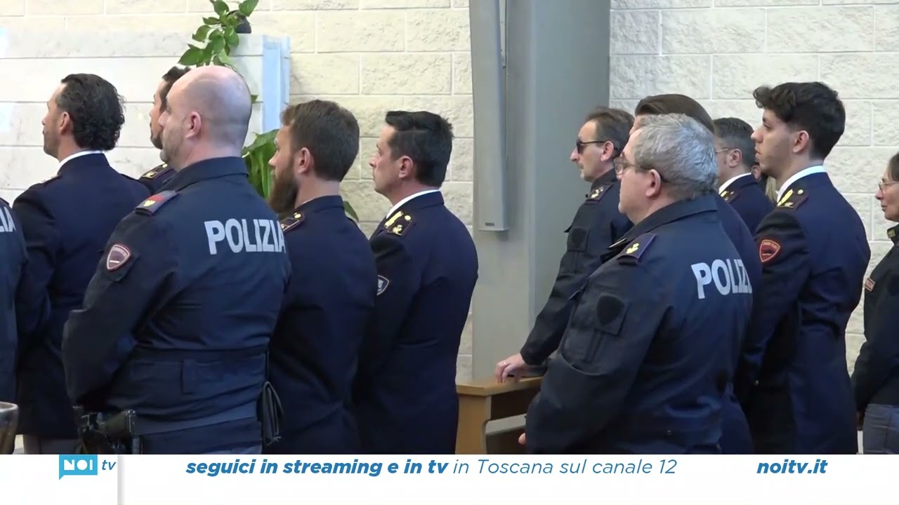 Folla ai funerali di Mirco Bellone, poliziotto morto nel sonno