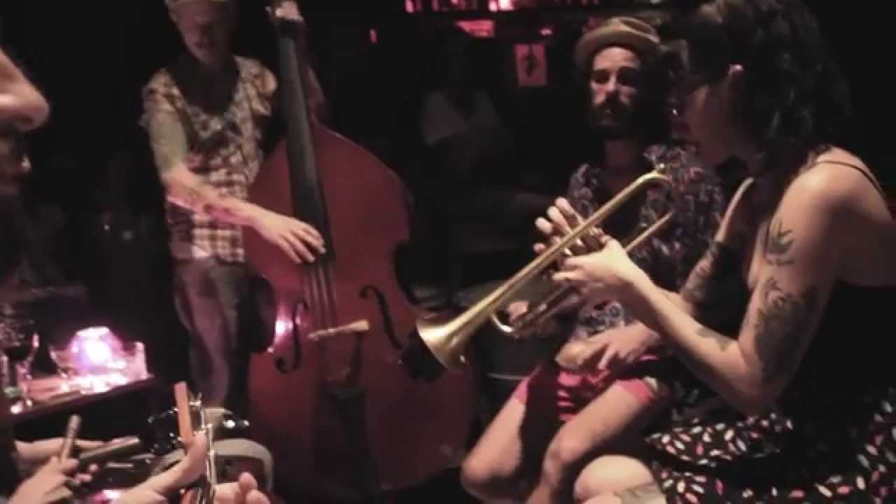 La Familia de Ukeleles - 