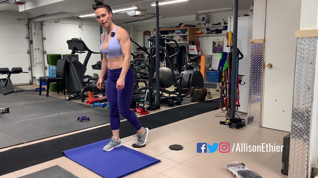 HOW TO PERFORM | 🔥 Sliding Disc Reverse Lunges