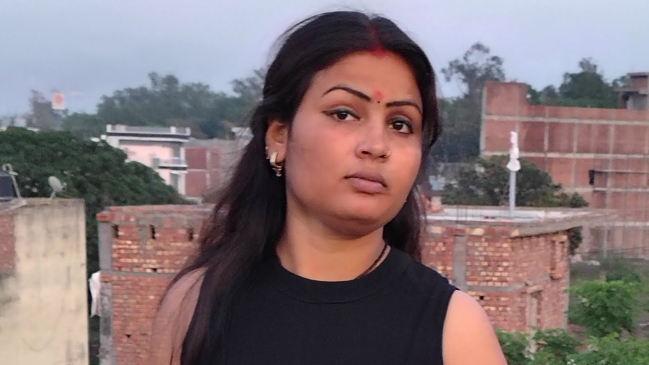 Anu kiran Live is live#प्यारी सी सुबह के साथ आप सभी को गुड मॉर्निंग Live में आप सभी का स्वागत है