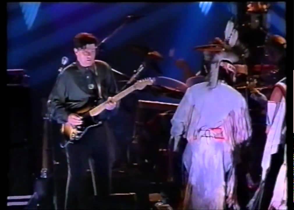 Walfredo Reyes, Jr. w/ Robbie Robertson - 