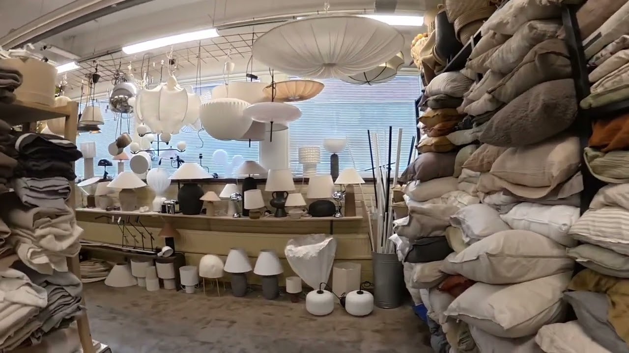 Designmöbler och inredning - Cassina, Fritz Hansen, Vitra, Louis Poulsen m.fl.