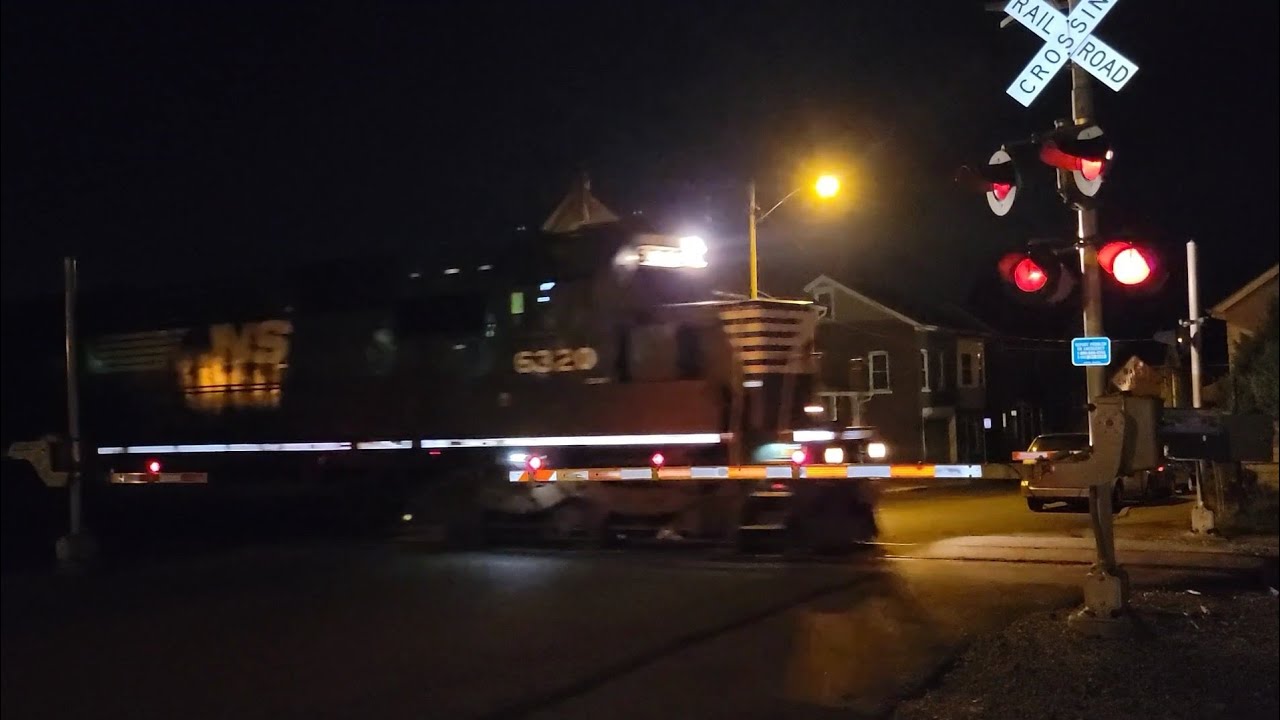 NS H66 w NS SD40E #6320, Take 3