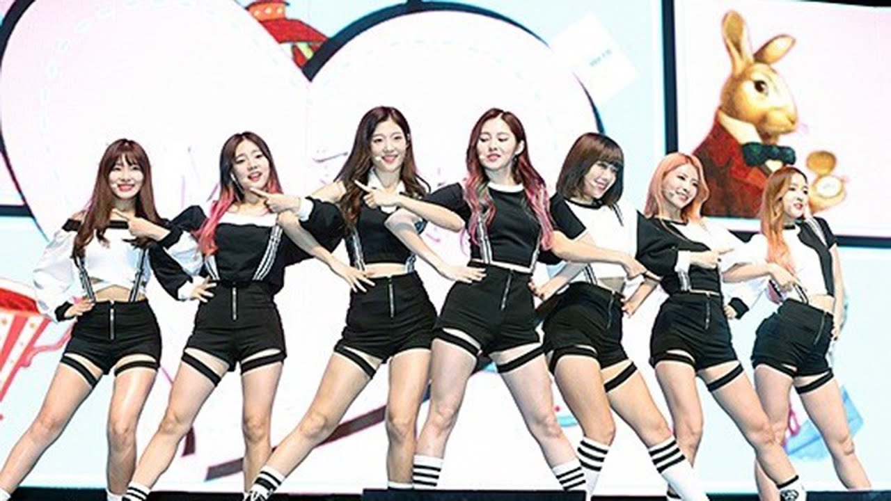 [NO CUT] DIA(다이아) '미스터포터(Mr. Potter)' 컴백 쇼케이스 무대 (SHOWCASE, 채연, 희현, 은진, I.O.I, 아이오아이) [통통영상]