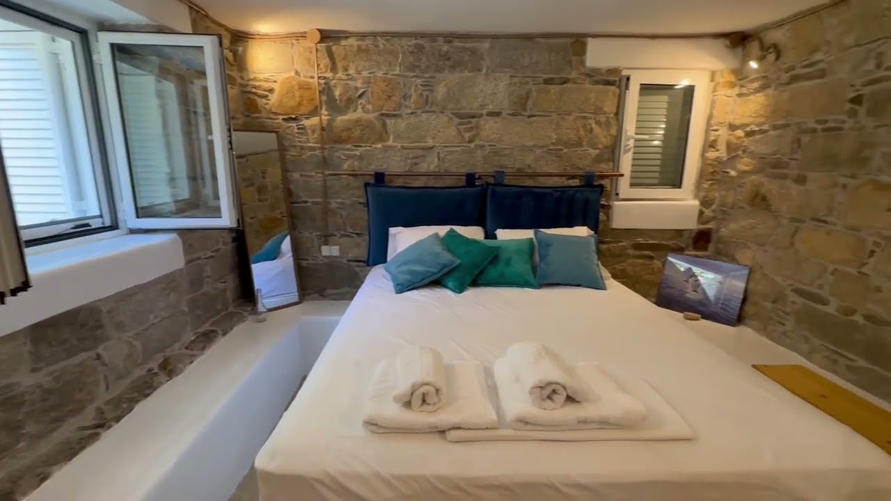Enalia home