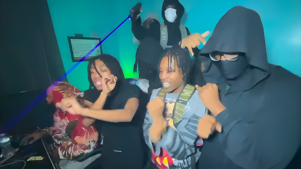 Pop Kreep Shoots A Music Video On Stream! @Behindthesceneswdv
