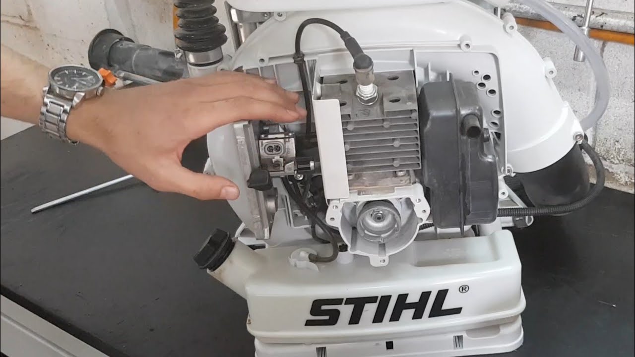 Como retirar o carburador do soprador STIHL BR 420 ou pulverizador SR 420.