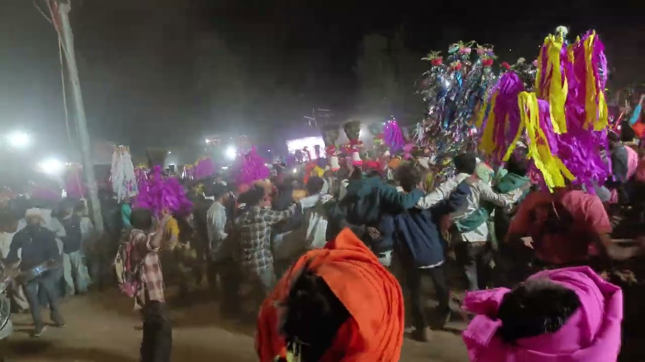 Maharashtra Adivasi Holi Celebration 2026 | Desi Holi Dance Video