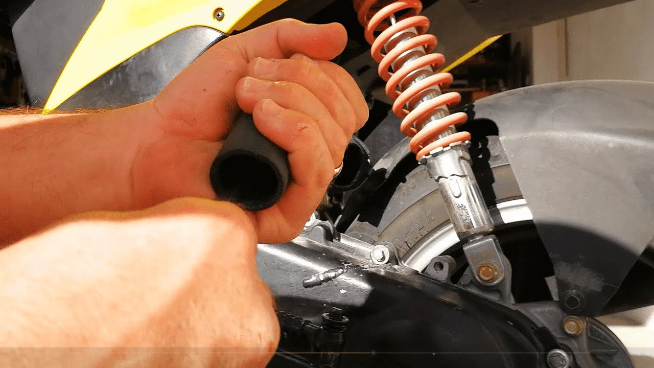 Setting up sport air filter on KYMCO Agility 50 4 T(Postavljanje sportskog filtera na KYMCO Agility)