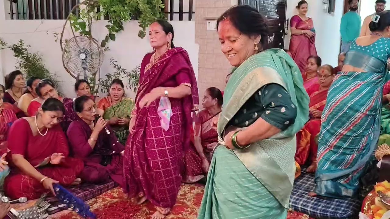 🙏🙏 नवरात्रि #स्पेशल भजन 🙏🙏🌹🌹 माता रानी का 👌💐 गढ़वाली भजन🙏💃💃💃 एक बार जरूर सुनें 🙏🙏