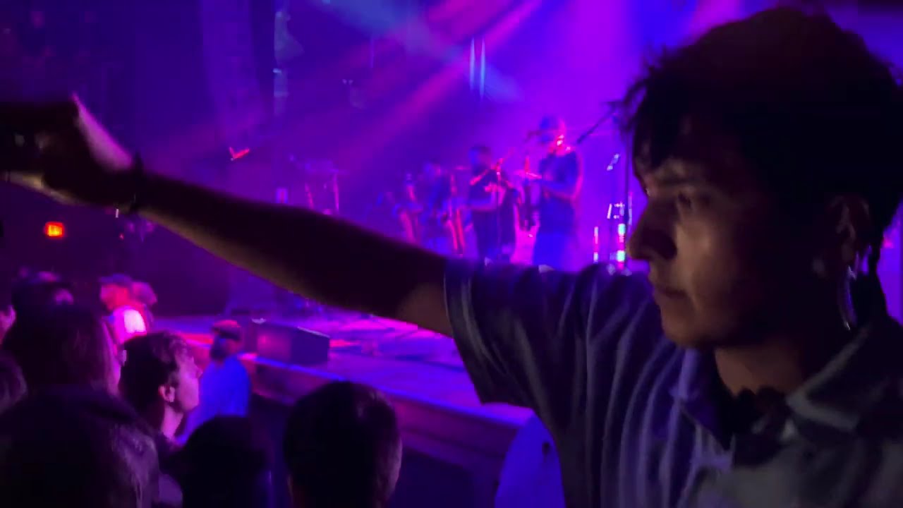 Streetlight Manifesto. Guards on duty - Imagine This( New song). Live .First Row. Anaheim. 24.07.25.
