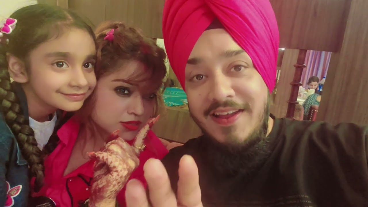 (🎂😍Happy anniversary cake cutting🎂🥳) (🎂🎊vlog k ending k baad wife ko Mila surprice 🫢🥰🎊🎁🎂