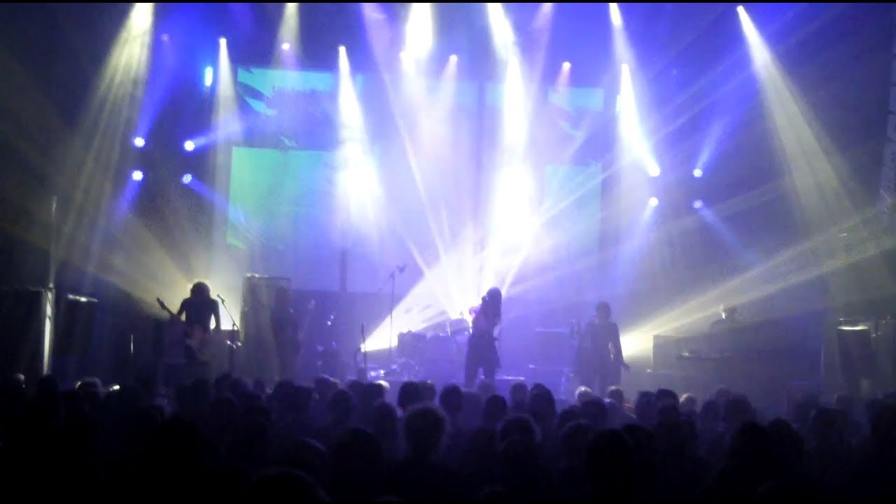 Josefin Öhrn @ Fuzz Club Eindhoven 2018