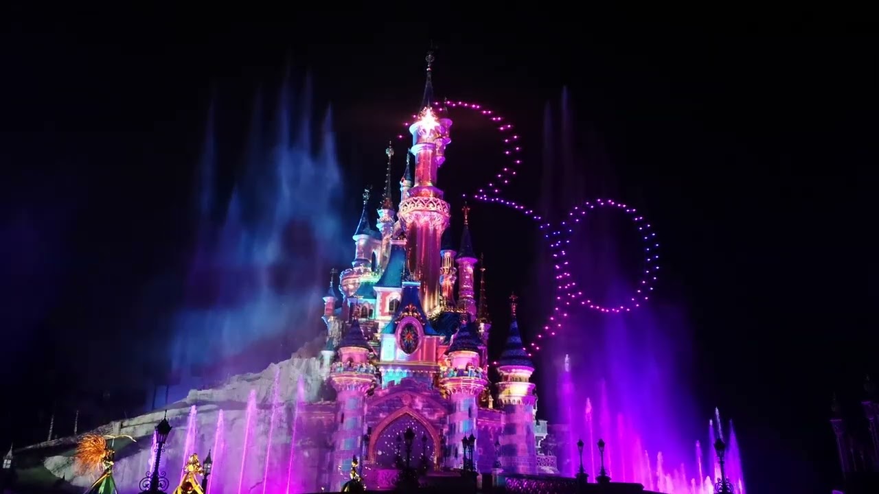 2022 - 03 - 11 - Disneyland Paris - Disney D LIGHT