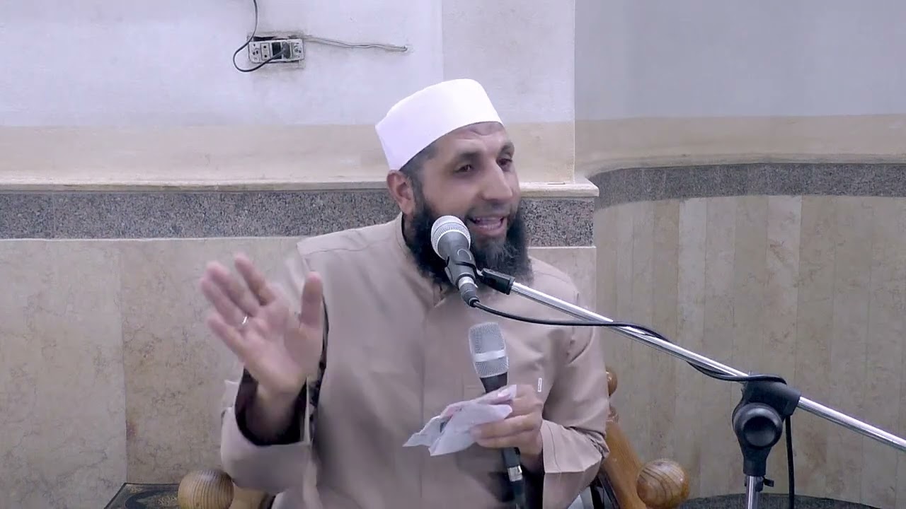 هل يجوز اخراج زكاة المال في بناء المساجد