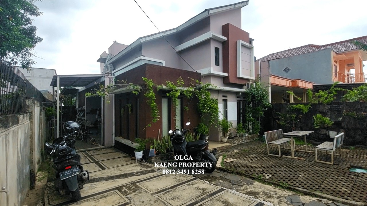 RUMAH SECOND MURAH SIAP HUNI PINGGIR JALAN COCOK UNTUK USAHA DI LUBANG BUAYA CIPAYUNG JAKARTA TIMUR