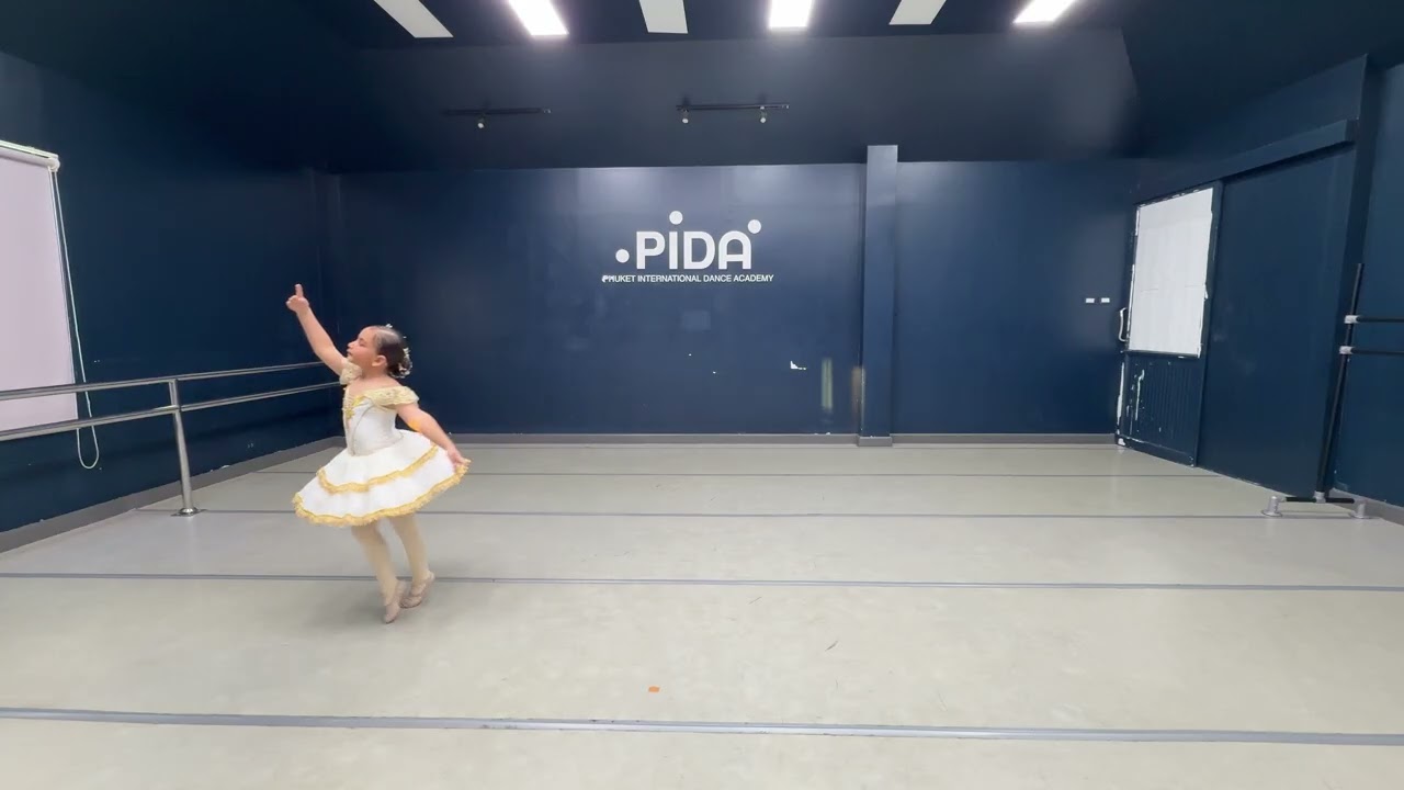 IYDC2026_CHARLOTTE CHANAMON_VAN RUTH_Ballet_Aged 7-9