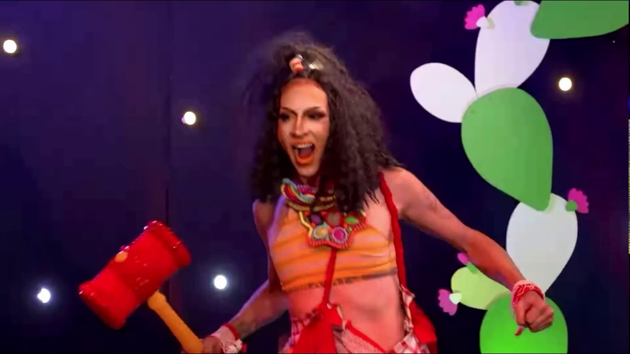 MISTA BOO - RUNWAY LOOKS - LA M&Aacute;S DRAGA 3