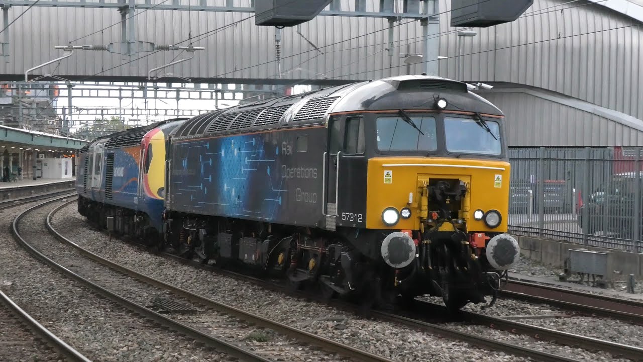 Trains at Newport, South Wales | 27/10/21