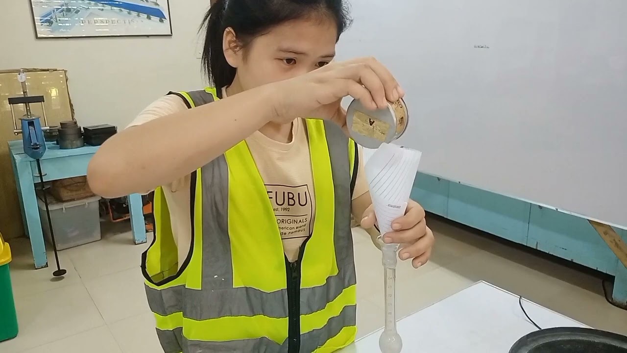 ASTM C188 Specific Gravity of Cement Test|| CET163 Group 3
