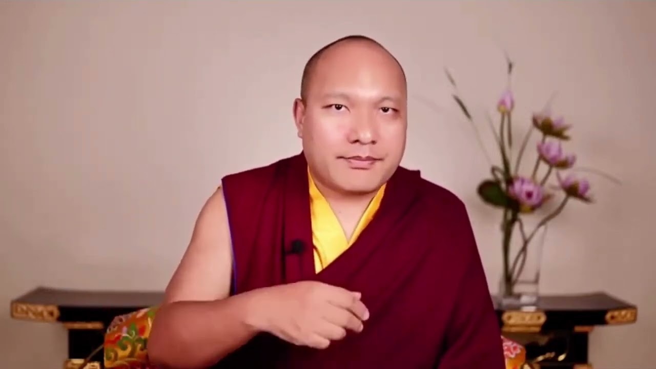 ༧དཔལ་སངས་རྒྱས་ཀརྨ་པས་རྗེ་མི་ལ་མཆོག་དང་རྗེ་རས་ཆུང་པའི་རྣམ་ཐར་གསུངས་པ།། H. H. GYALWANG KARMAPA