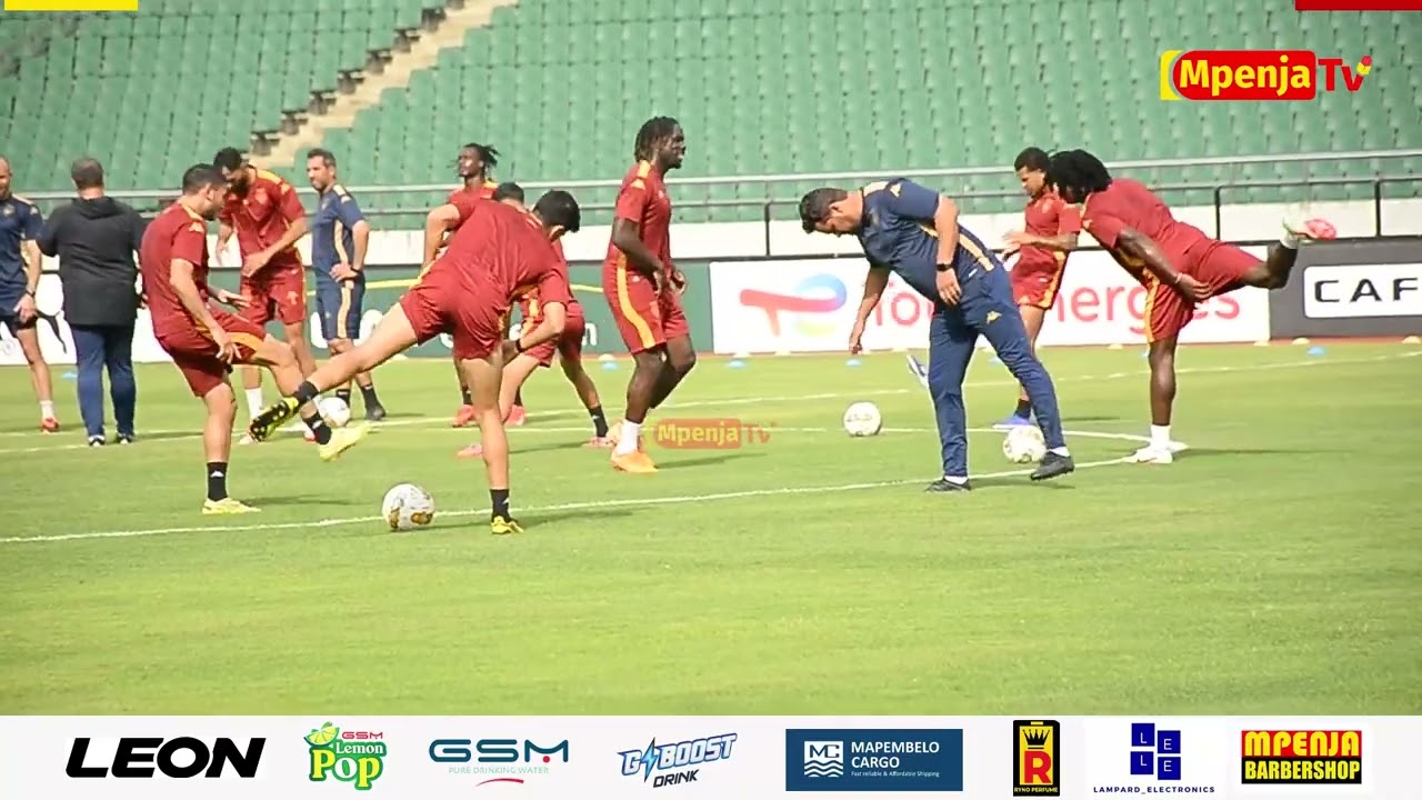 DUUUH TAZAMA ESPERANCE DE TUNIS WALIVYOFANYA BALAA MAZOEZINI KWA AJILI YA MECHI YAO NA SIMBA SC.....