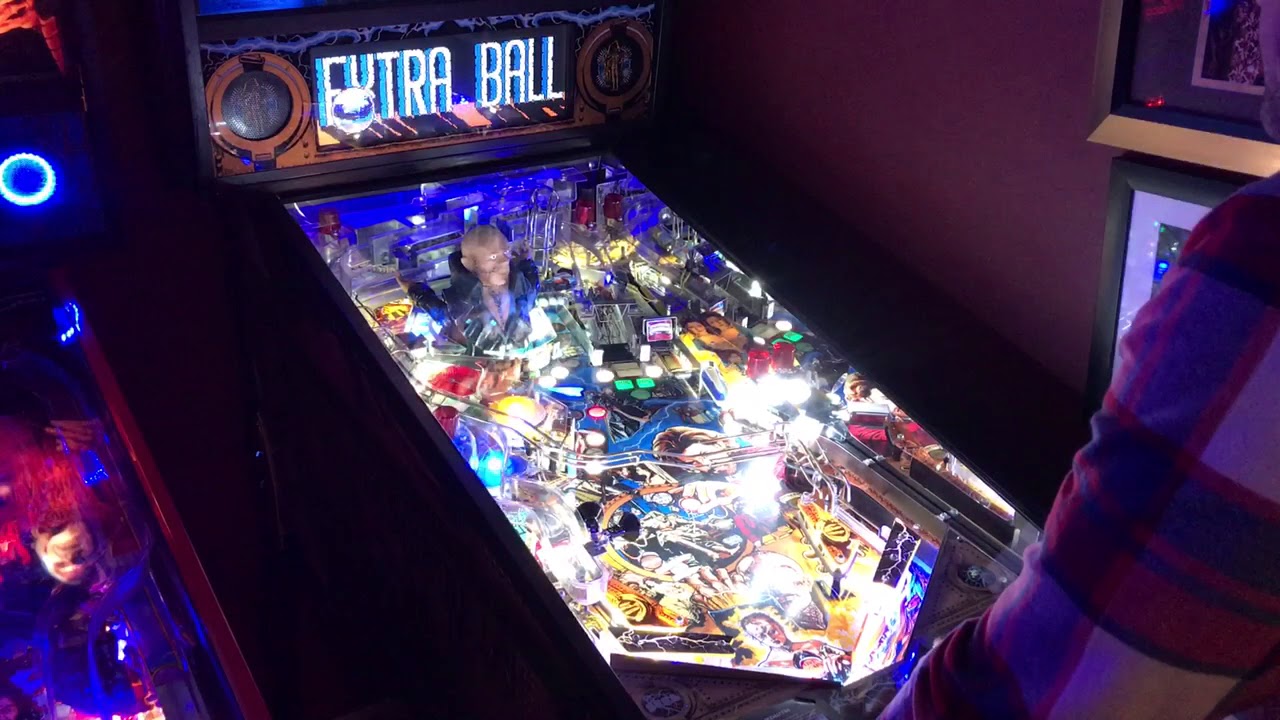 Sega Frankenstein Pinball - game play (multi-ball at 6:56)