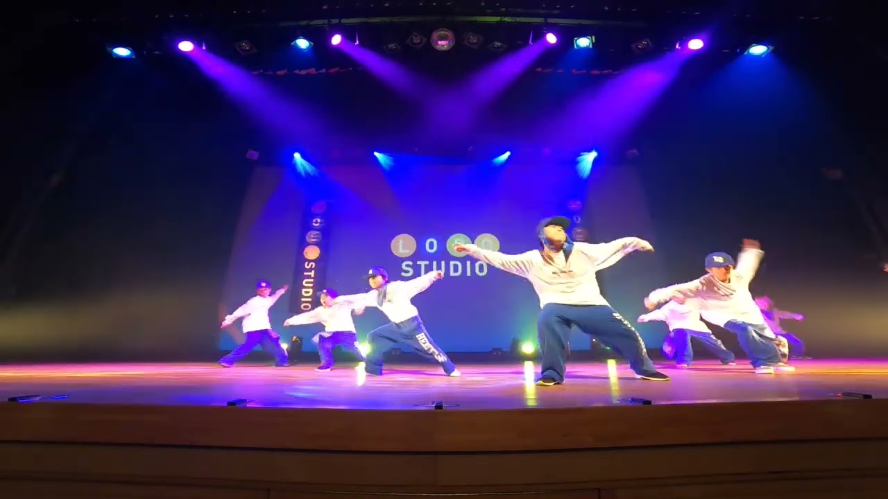 8 HIRO 月曜1630HIPHOPキッズ