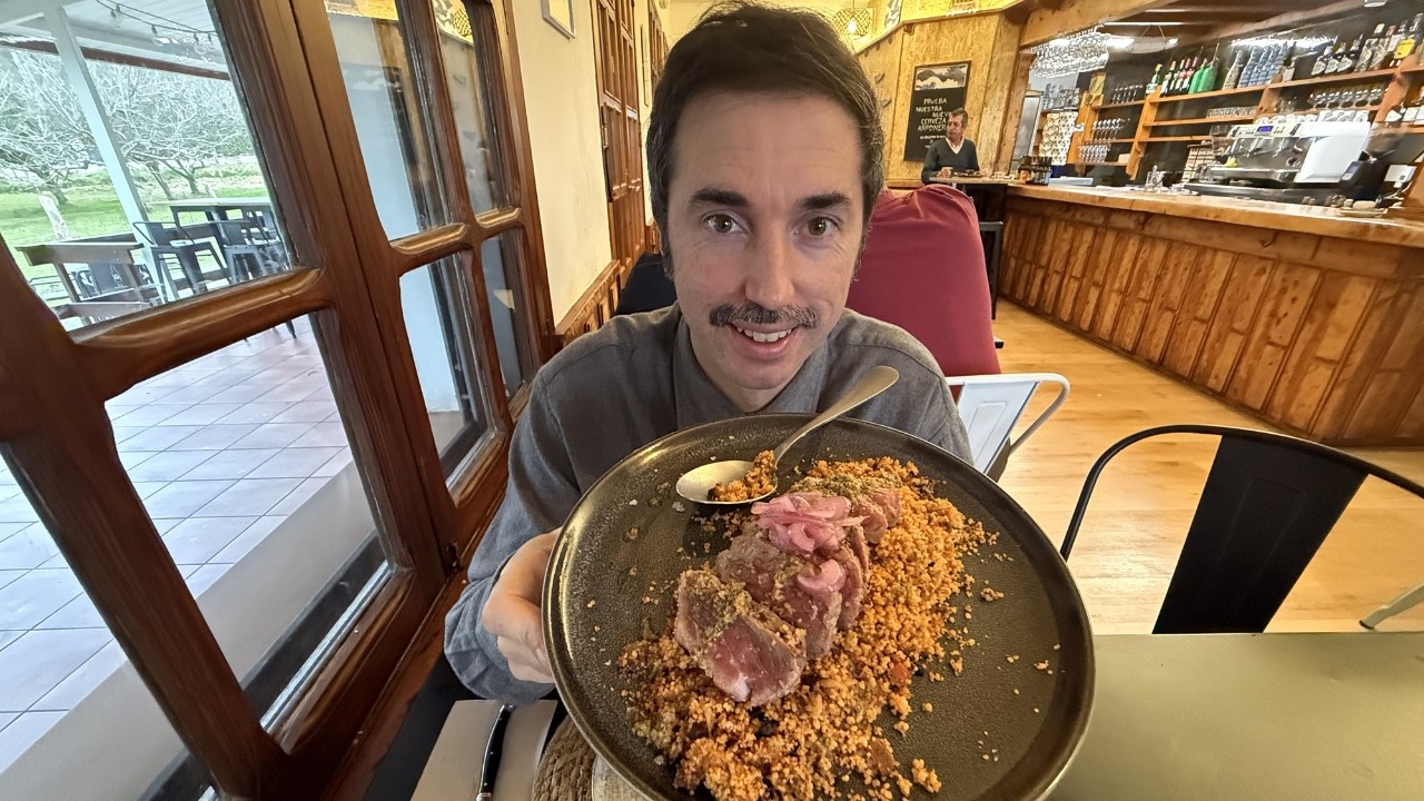 MENÚ DEGUSTACIÓN en un PUEBLO de ASTURIAS por 30€ con más de 7 PLATOS | La Ballena Blanca