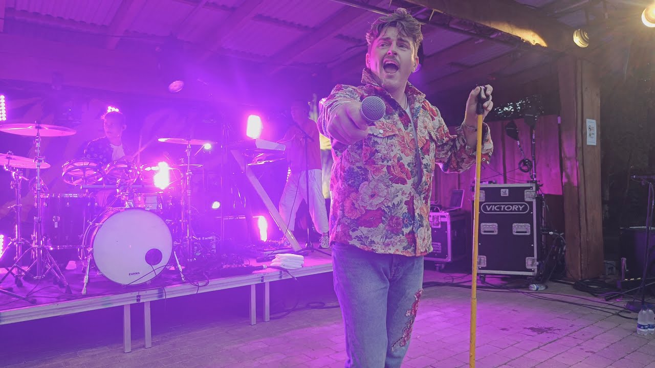 Fyr og Flamme: Kæreste - Live fra Hellevad (Juli 2025)