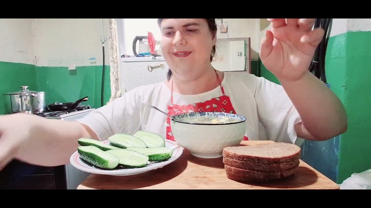 МУКБАНГ 😋 РАСЛАБЛЯЮЩЕЕ ОБЖОРСТВО /вкус и качество витаминов заиграло новыми красками