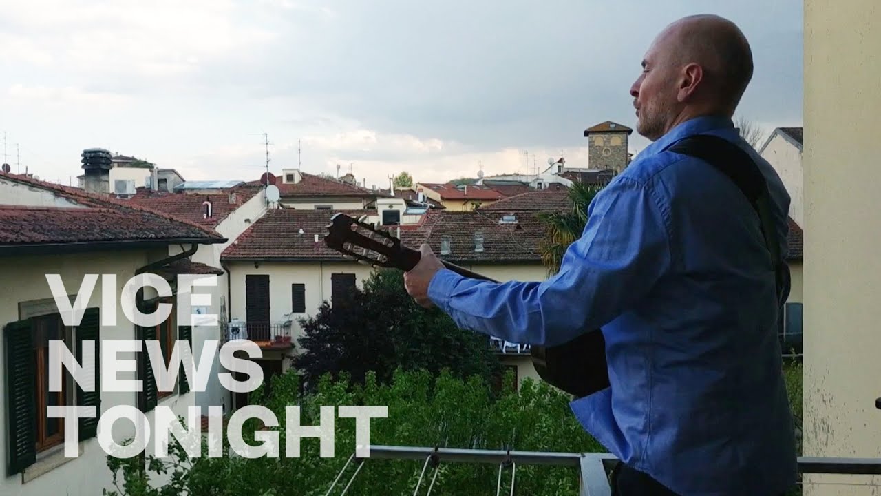 That Viral Italian Opera Singer Took Time Off to Mourn a Friend — Now He’s Back on His Balcony