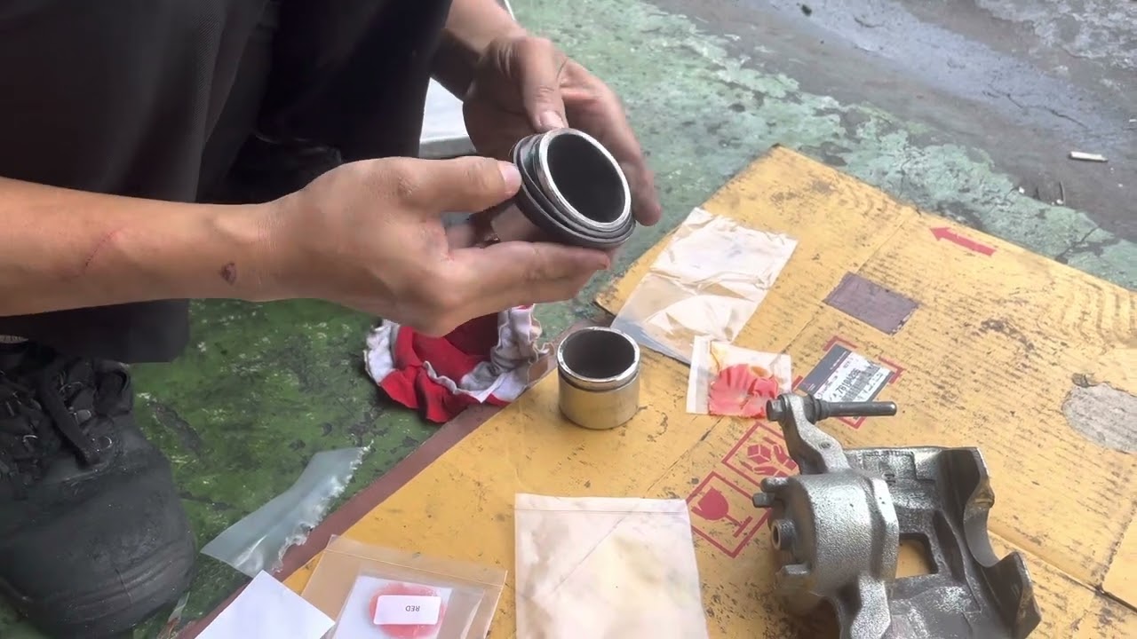 How to install caliper kit for Mitsubishi Montero